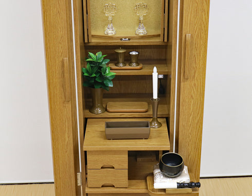 Soka Gakkai Furniture-style Buddhist Altar "Respe" Manually-operated Cabinet Door Available in 2 Colors